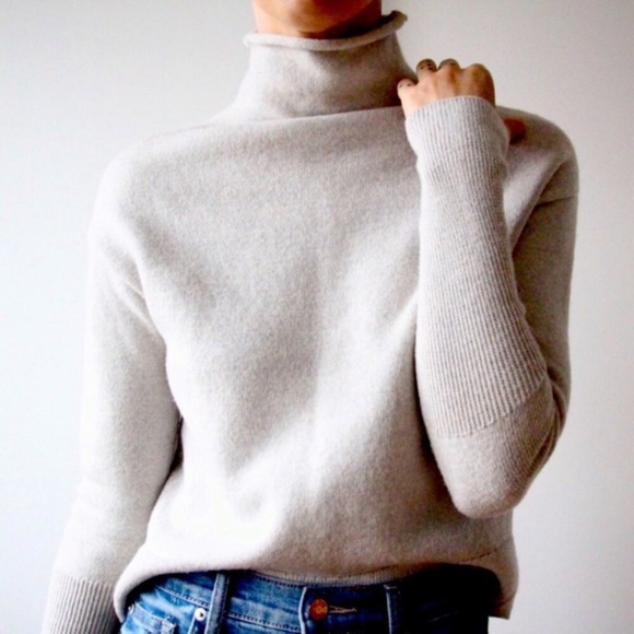 Aritzia Cyprie Sweater Small Light Gray - Picture 1 of 4